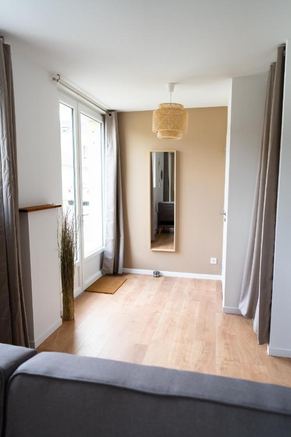 Appartement Cosy Avec Parking Prive A Saumur Exteriör bild